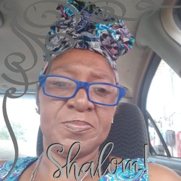 Meet your Posher, Janet - Picture 1 of 1